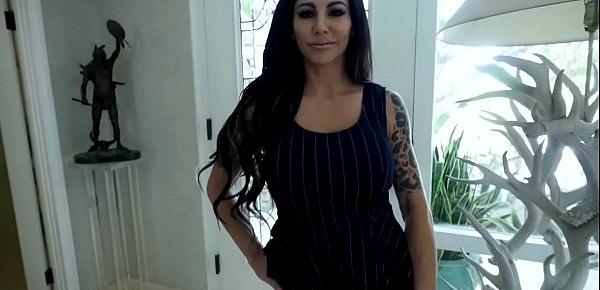  Tattooed cougar Melissa Lynn shows off her sexy body while waering her sexy lingerie.She seduces her stepson and fucks hic huge cock.